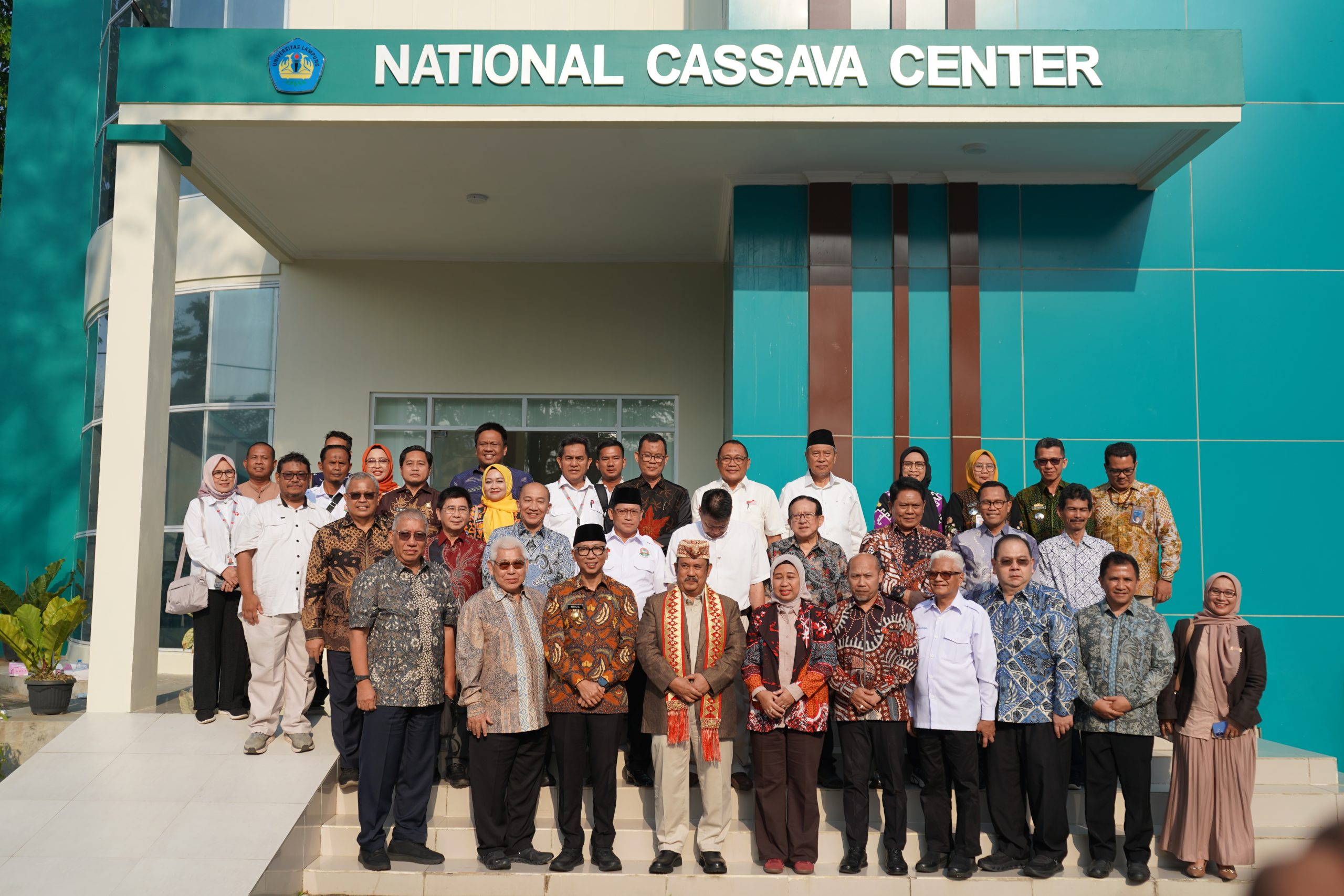 Menteri PPN Resmikan National Cassava Center di Fakultas Pertanian Universitas Lampung